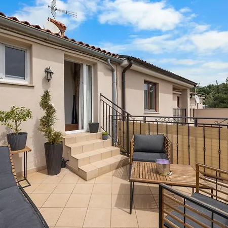Apartament Gardens *